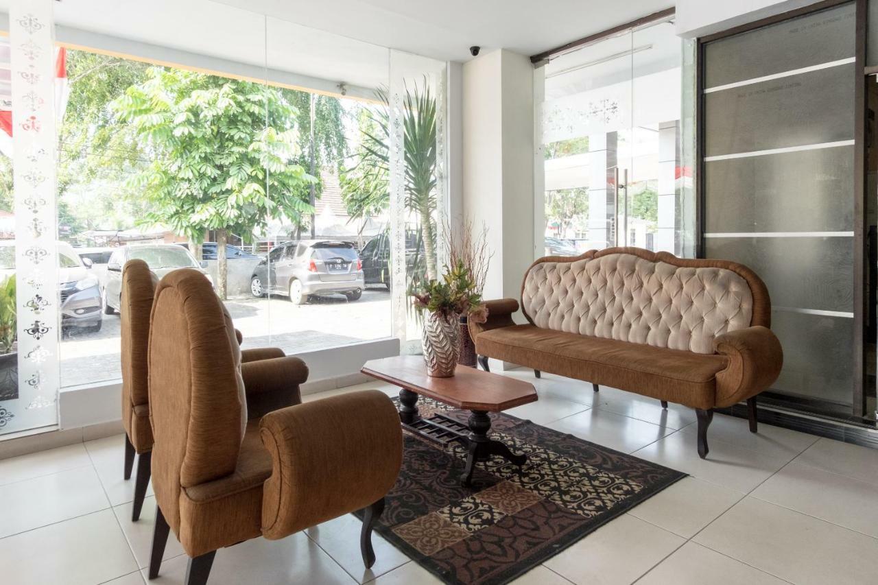 Oyo Flagship 1348 Hotel Home Anaya Medan Luaran gambar