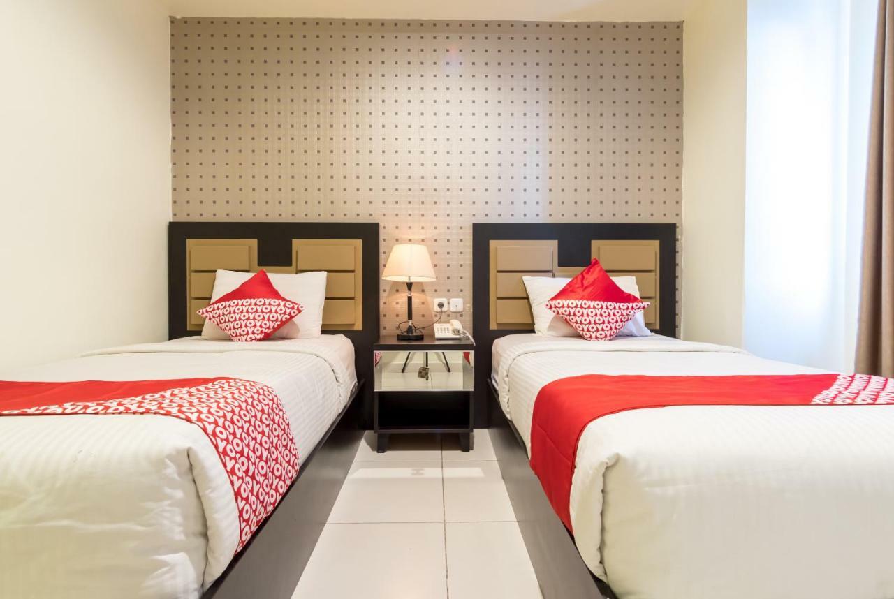 Oyo Flagship 1348 Hotel Home Anaya Medan Luaran gambar