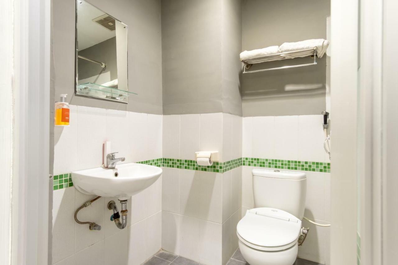 Oyo Flagship 1348 Hotel Home Anaya Medan Luaran gambar