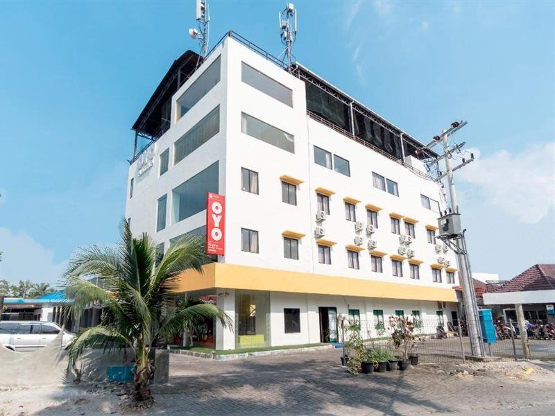 Oyo Flagship 1348 Hotel Home Anaya Medan Luaran gambar